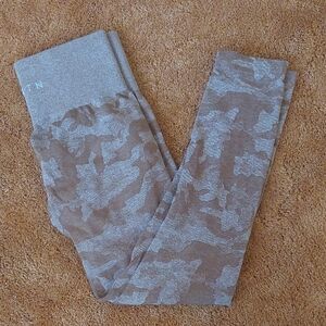 NVGTN Brown and Tan Camouflage Leggings
